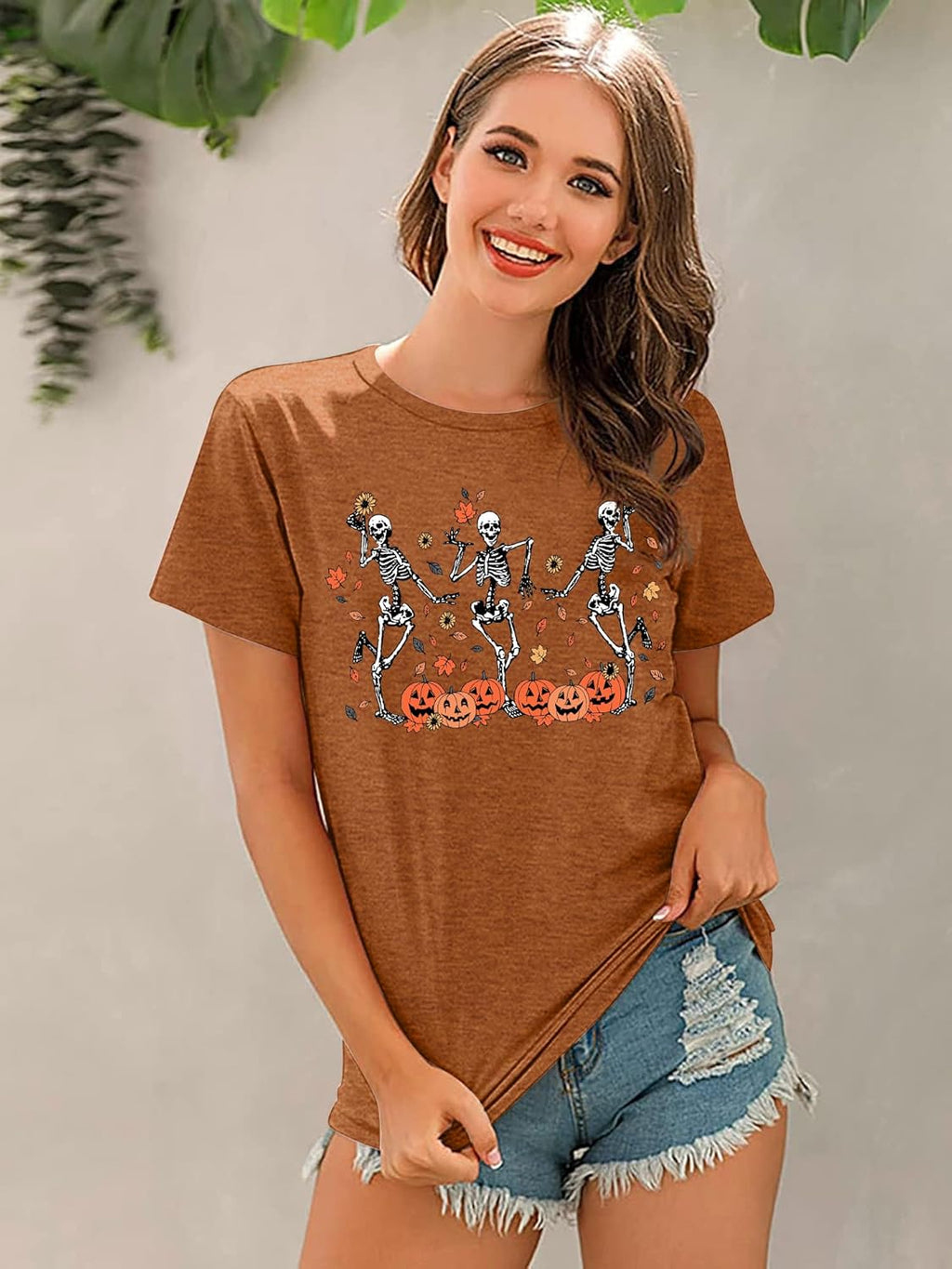 Dancing Skeleton Shirt for Women Happy Halloween T-Shirt Funny Skeleton Graphic Tees Tops Blouse Gift