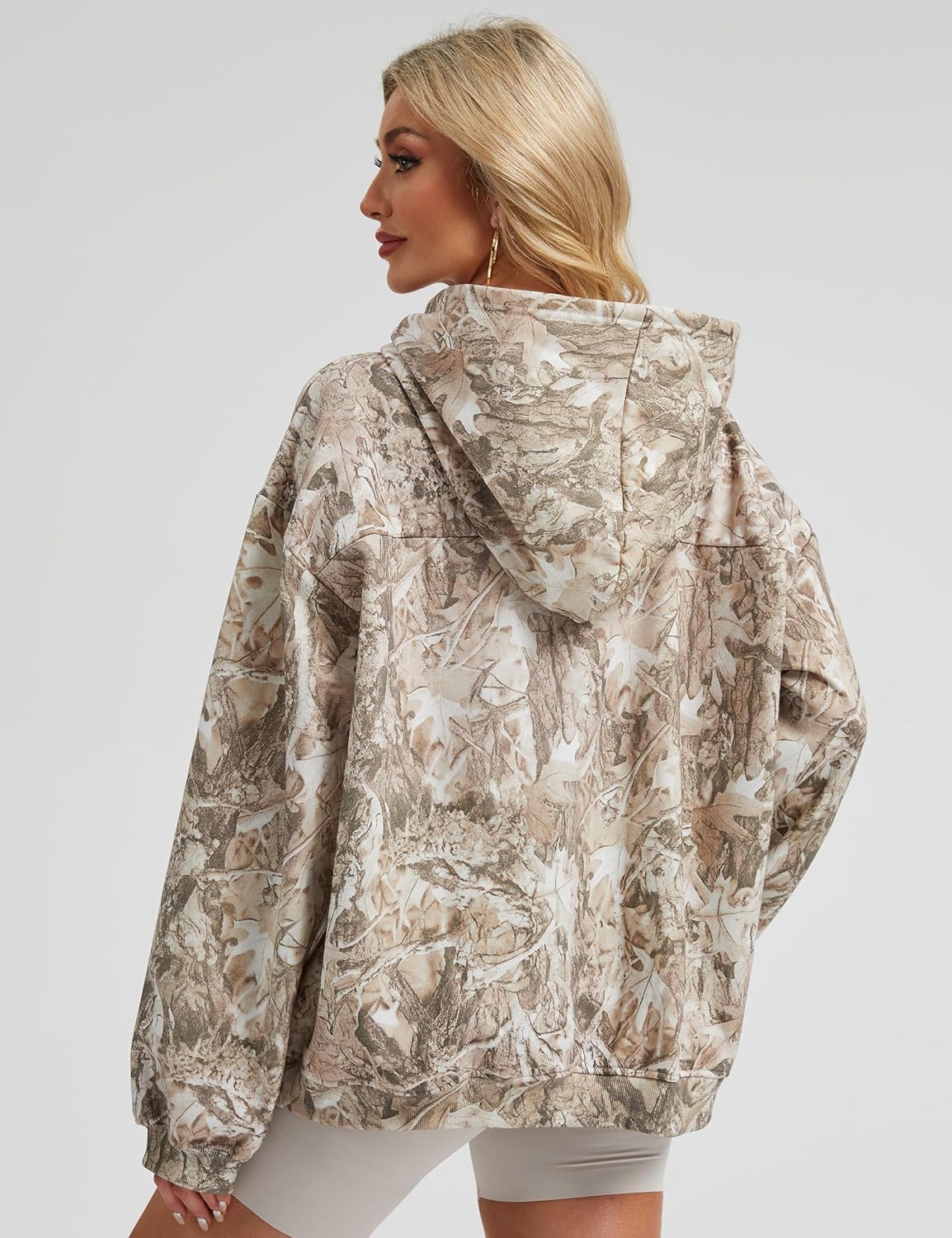 Womens Camo Hoodies Maple Leaf Print Oversized Hooded Sweatshirt Fleece Pullover Sweatshirts Long Sleeve with Pocket